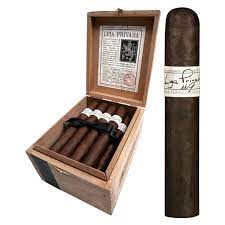 Liga Privada #9 Cigars – Robusto – 5 x 54 – Box of 24