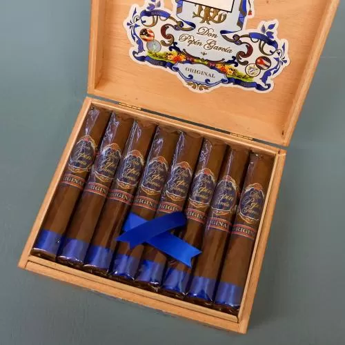 Don Pepin Garcia by My Father Cigars Blue Label Invictos Robusto Cigar - Box of 24 - Image 2